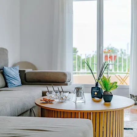 Coquette By Interhome Willa Denia